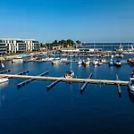 Yacht Park Marina By Amberblue Appartement