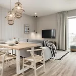 Yacht Park Marina By Amberblue Apartamento *