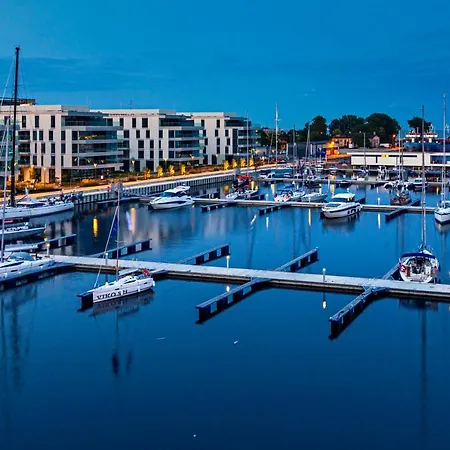 Apartment Yacht Park Marina By Amberblue *