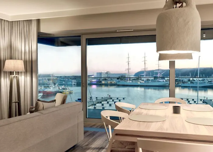 Yacht Park Marina By Amberblue Apartment *